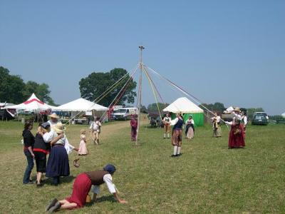 Crawling to May Pole